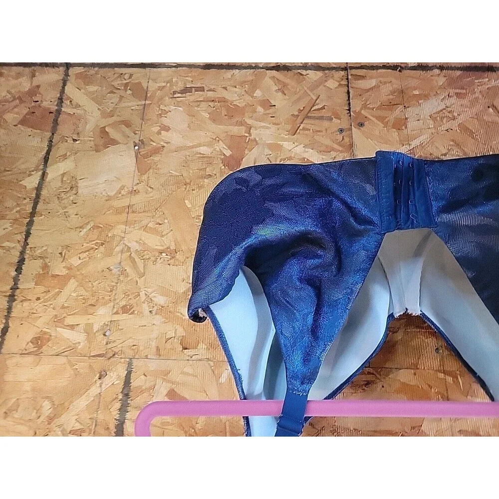 Cacique Blue Smooth Front Lace Back Closure Bra 42F‎ Underwire
